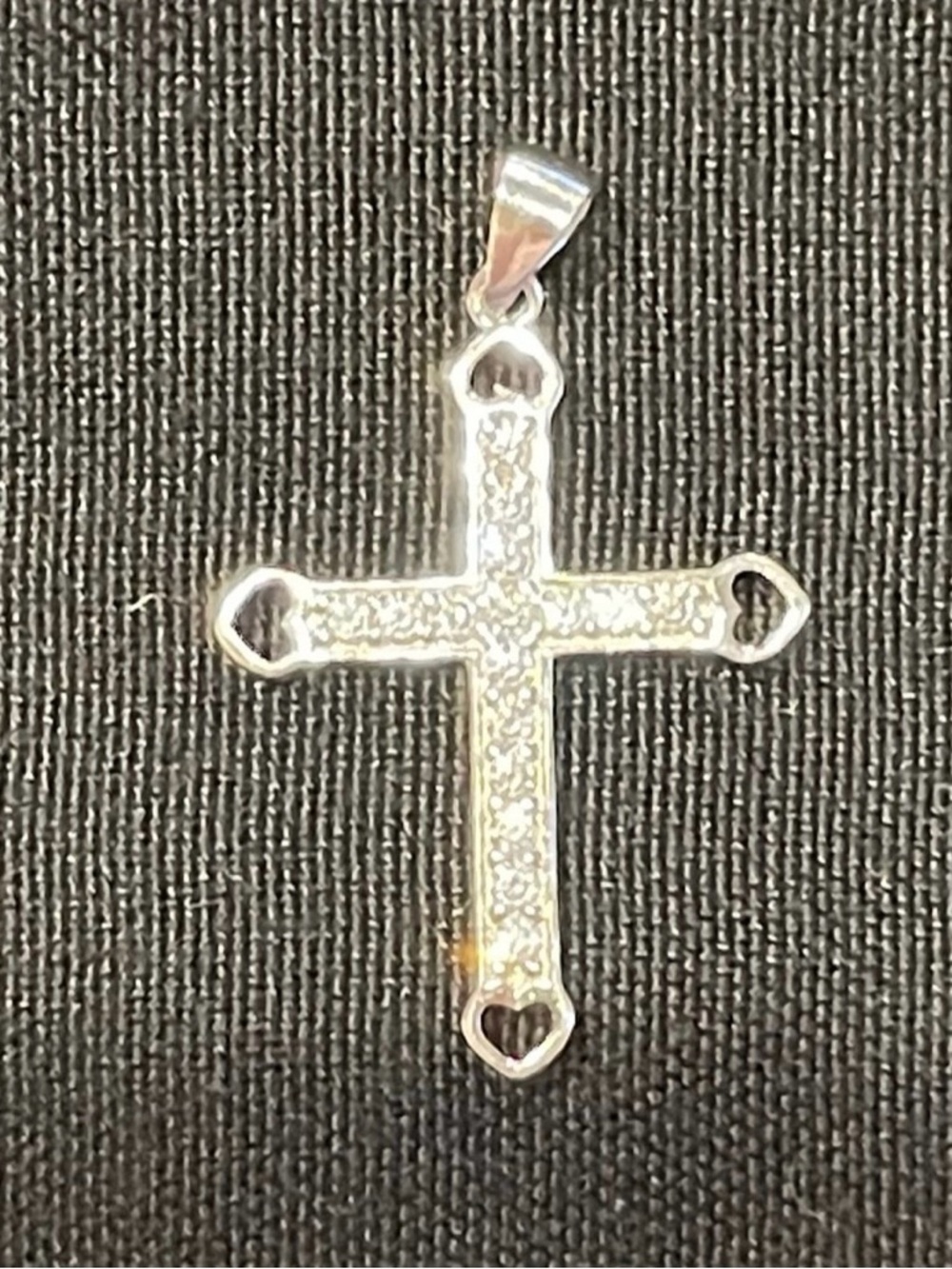 Sterling Silver Heart-Tip Cross Pendant - Silver - Picture 2 of 4